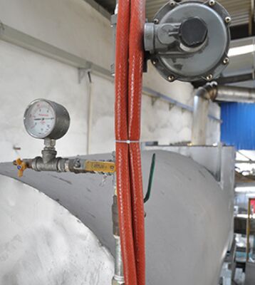 Bom preço O uso versátil da manga de fibra de vidro de silicone boa dureza, resistência à torção, resistência à abrasão on-line