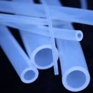 Bom preço O tubo de borracha impermeável de silicone isolou, tubulação de borracha macia translúcida do silicone claro de 3mm on-line